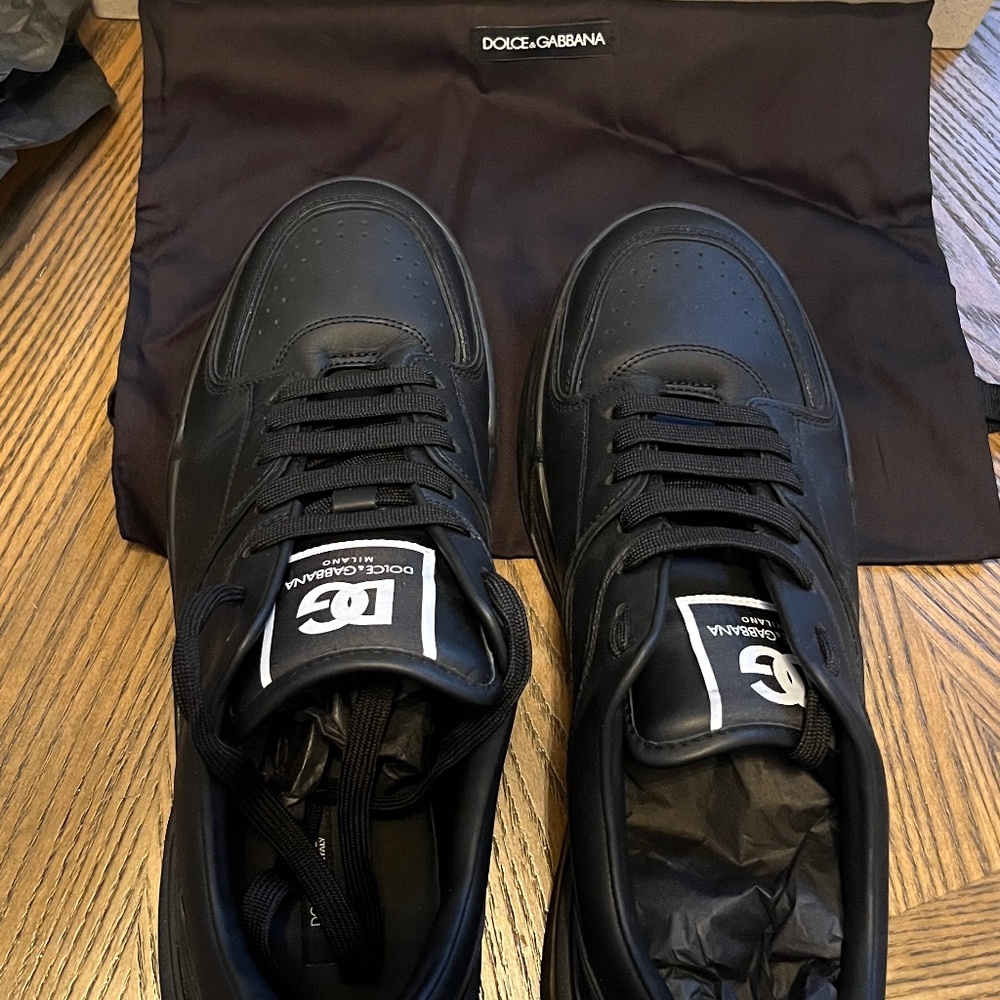 Dolce & Gabbana Men’s Black